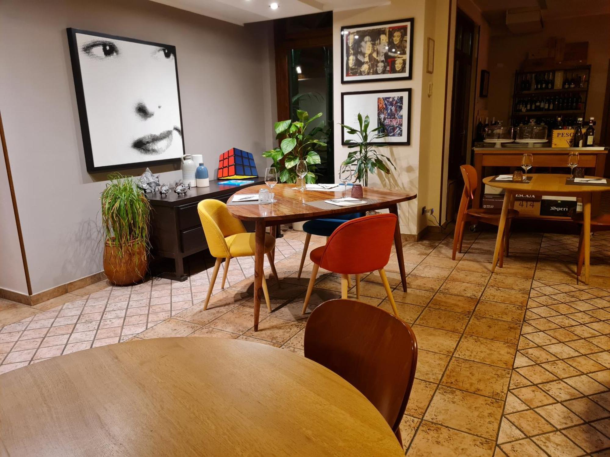 Manfredi Ristorante Con Alloggio Romentino Экстерьер фото