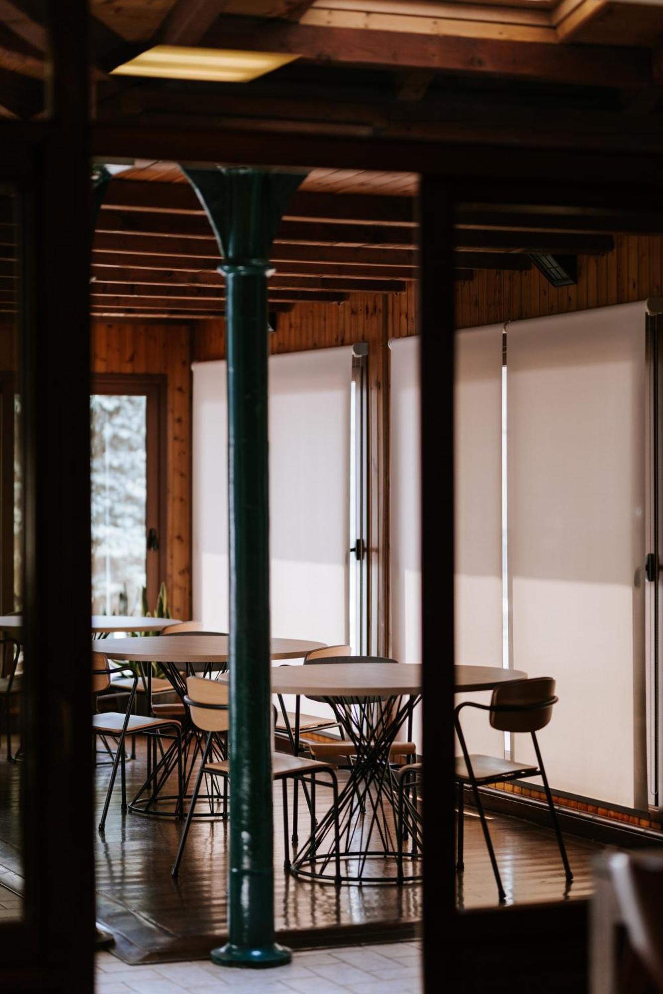 Manfredi Ristorante Con Alloggio Romentino Экстерьер фото