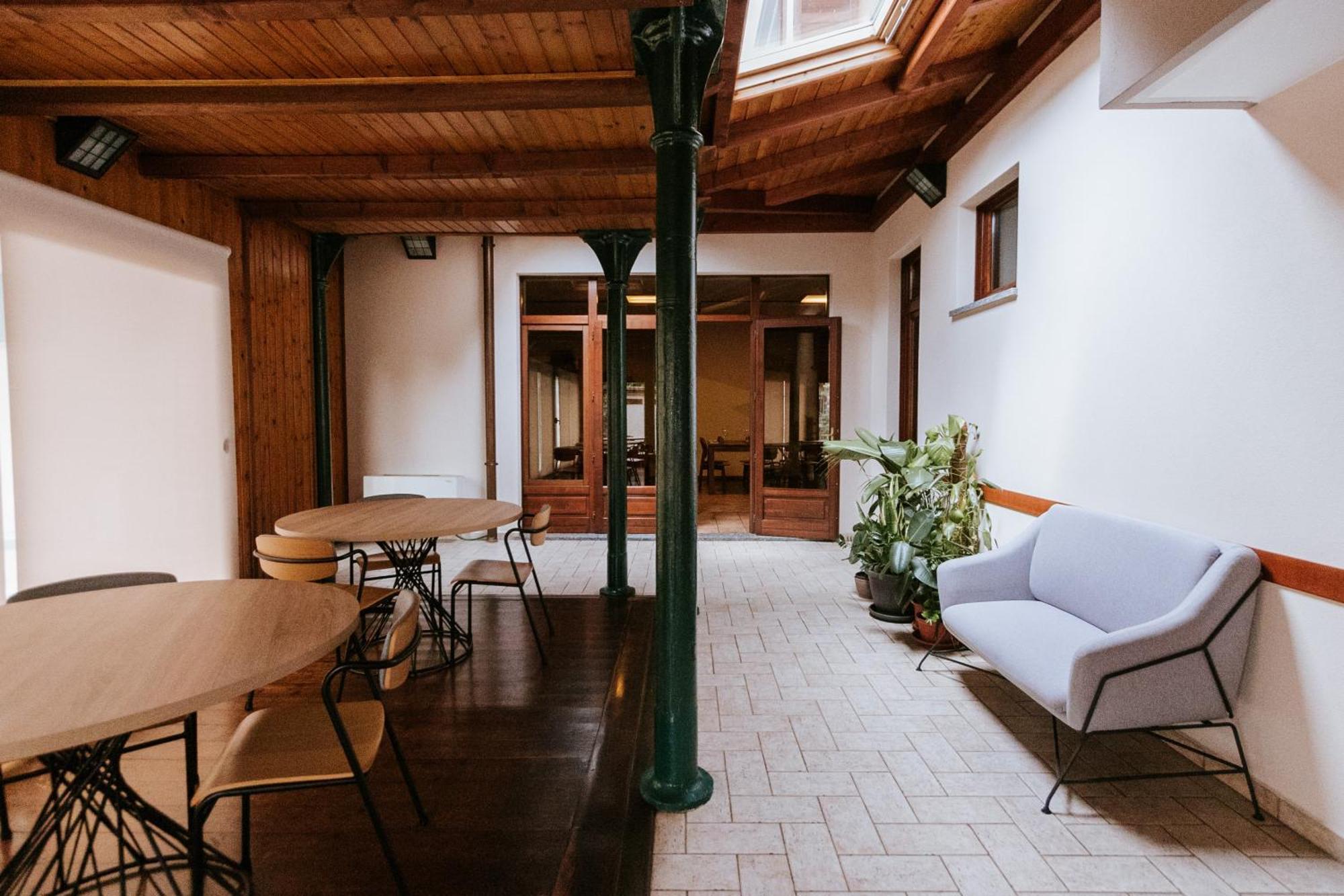 Manfredi Ristorante Con Alloggio Romentino Экстерьер фото